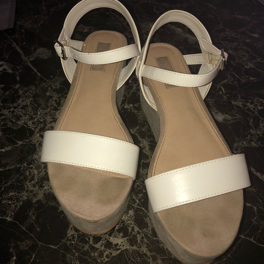 Forever 21 platform sandals